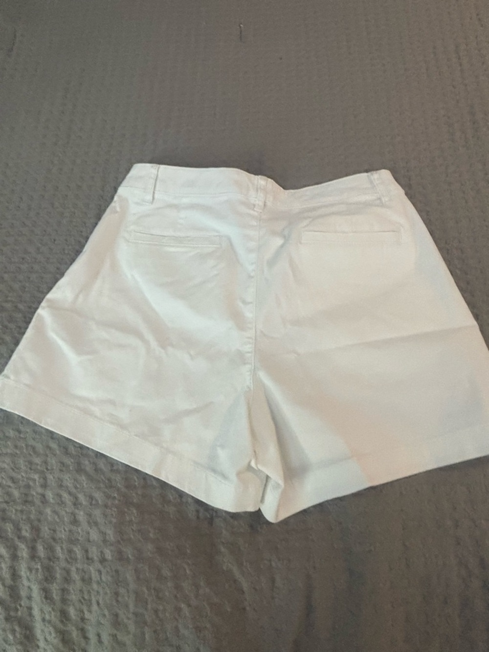 Amazon Essentials White Tailored Bermuda Shorts